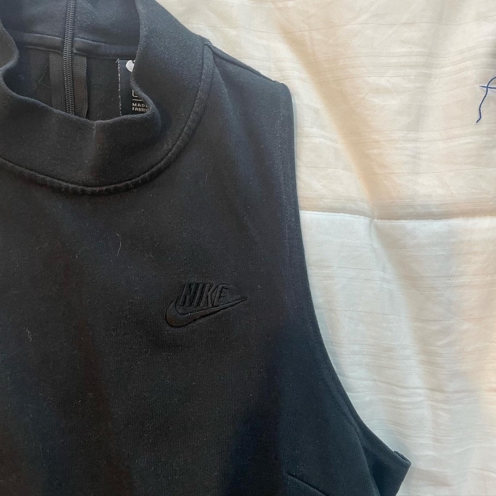 black nike jumpsuit with pockets